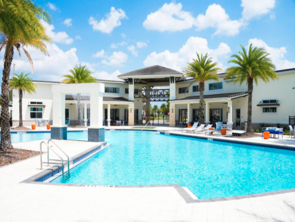 Spacious 5-Bedroom Orlando Home with Private Pool & Resort Amenities